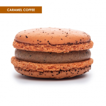 Caramel coffee macaron